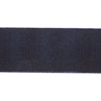 Лента бархатная нейлон, шир.25 мм, (упак. 45,7м), цв.180-т.синий - купить в Новосибирске. Цена: 800.84 руб.