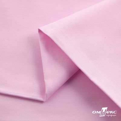 Ткань сорочечная Альто, 115 г/м2, 58% пэ,42% хл, окрашенный, шир.150 см, цв. 2-розовый (арт.101) - купить в Новосибирске. Цена 306.69 руб.